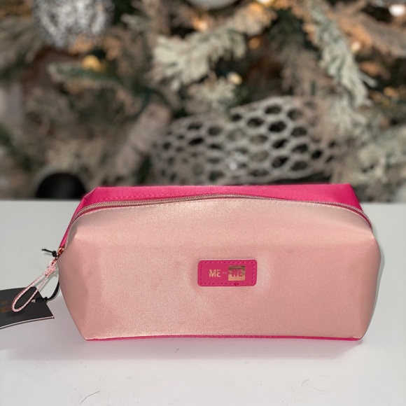 Me To We Pink Nylon Pencil Pouch NWT - Picture 2 of 3